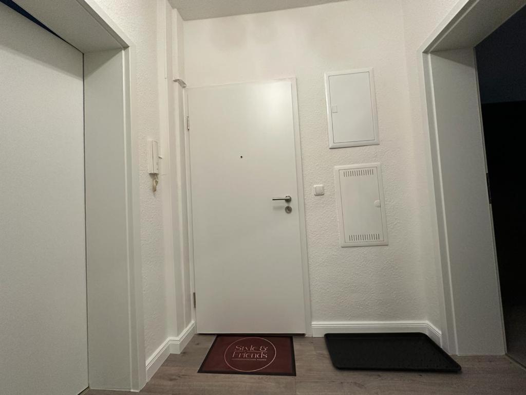 Familienwohnung Am Pfaffenteich Schwerin  Extérieur photo