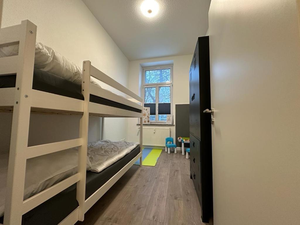 Familienwohnung Am Pfaffenteich Schwerin  Extérieur photo