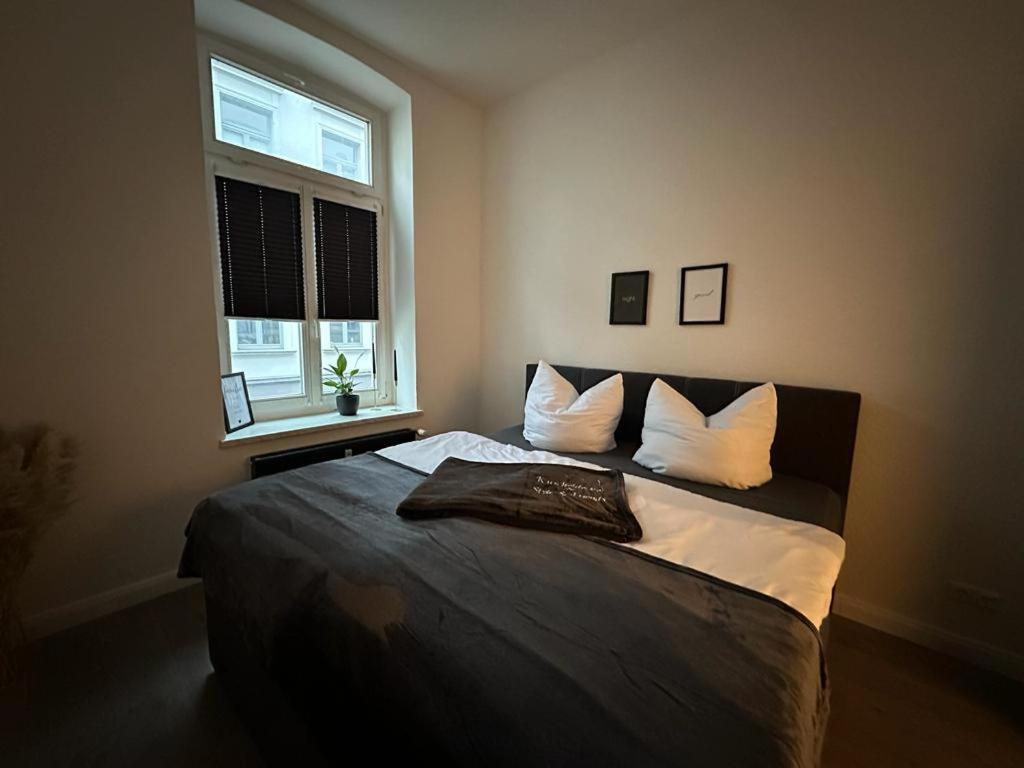 Familienwohnung Am Pfaffenteich Schwerin  Extérieur photo