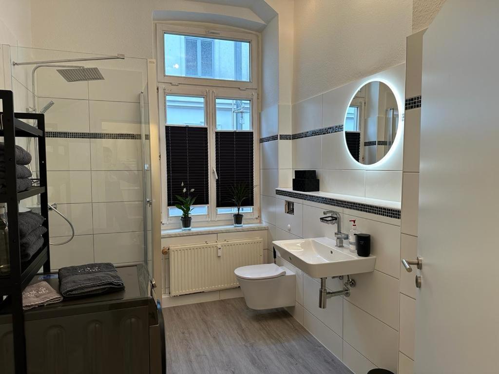 Familienwohnung Am Pfaffenteich Schwerin  Extérieur photo